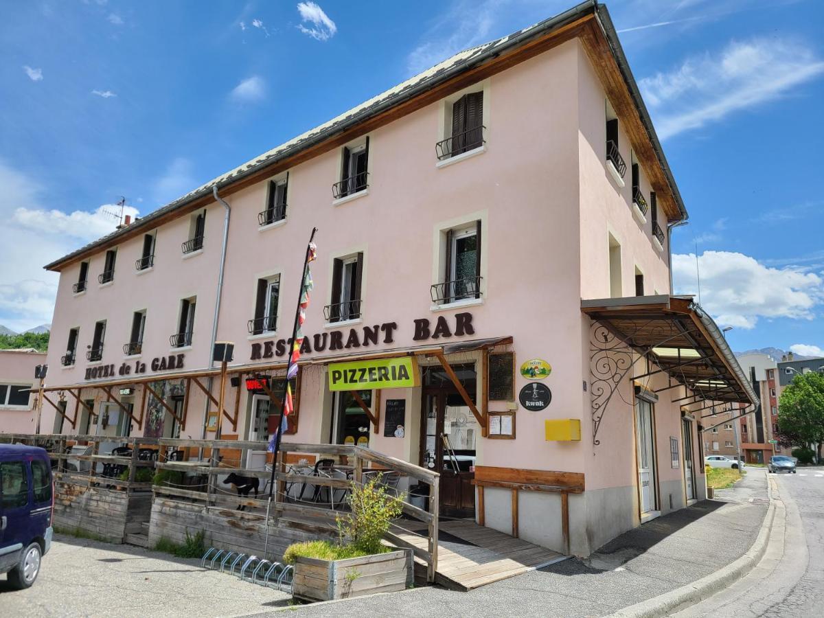Hotel De La Gare Briançon Esterno foto