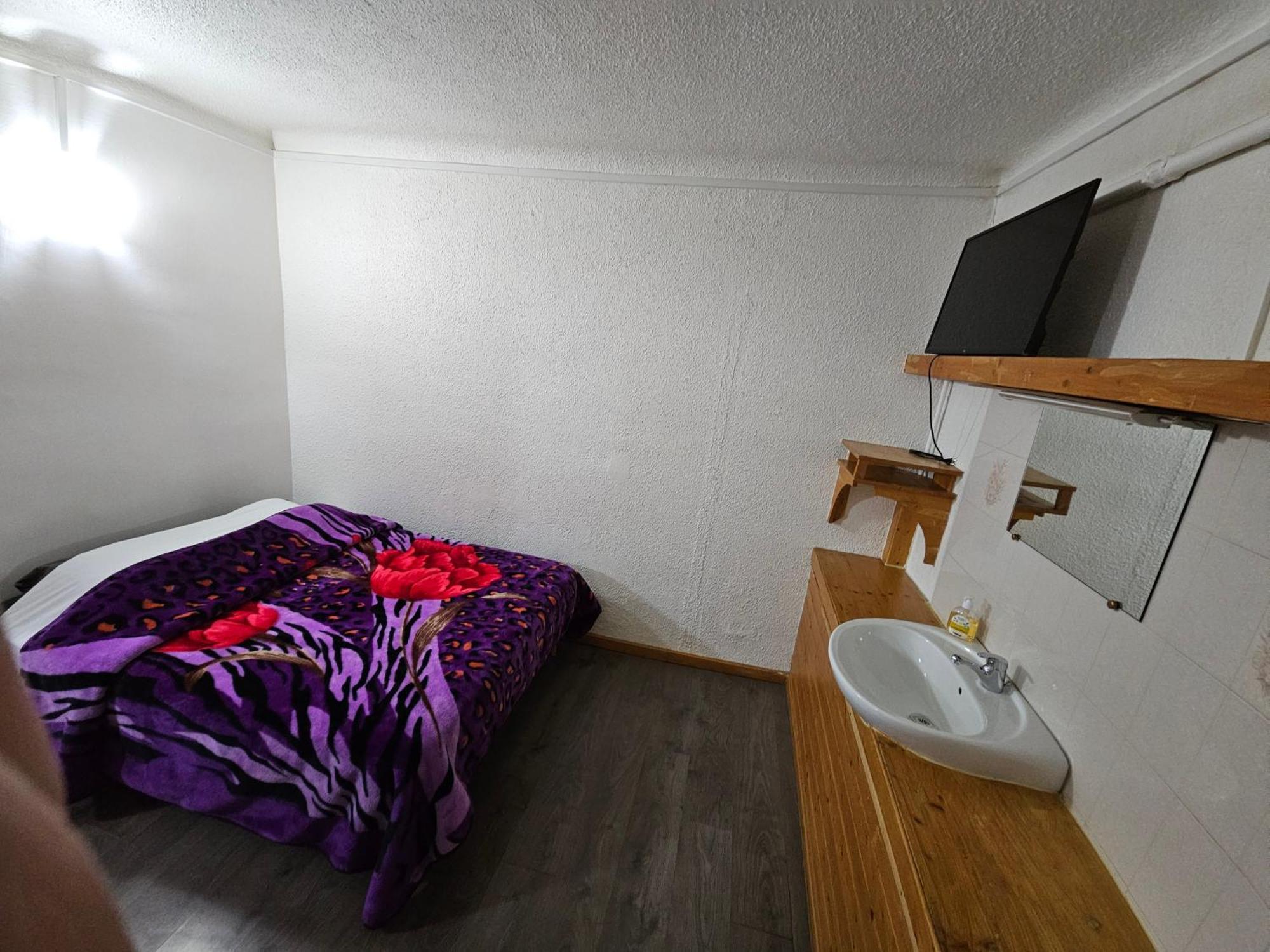 Hotel De La Gare Briançon Esterno foto